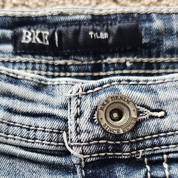 BKE Men's Bootcut Jeans in Light Blue - Picture 7 of 8